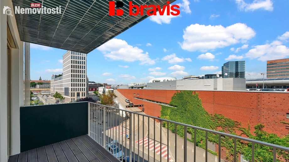 Pronájem bytu 2+kk 57 m², Brno - Trnitá