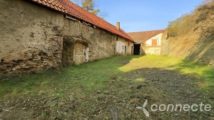 Pronájem komerčního pozemku 1 222 m², Praha 5, Lipence