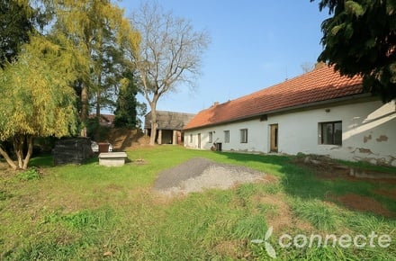 Pronájem komerčního pozemku 1 222 m², Praha 5, Lipence