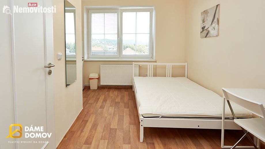 Pronájem bytu 1+kk 22 m², Zlín - Prštné
