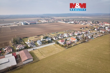 Prodej stavebního pozemku 1 769 m², Lhota pod Libčany