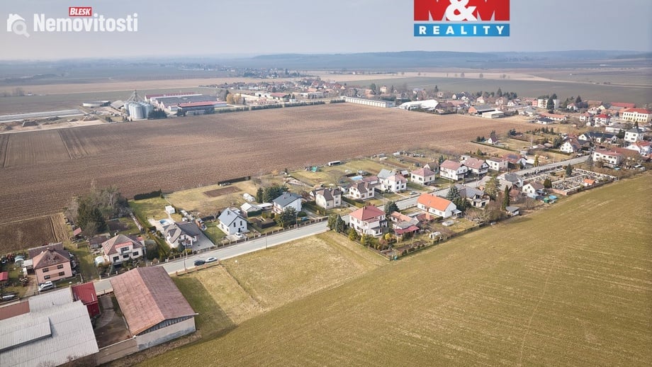 Prodej stavebního pozemku 1 769 m², Lhota pod Libčany