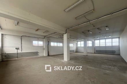 Pronájem skladu 500 m², Praha - Hostivař