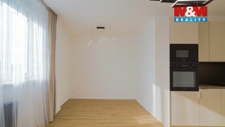 Prodej bytu 1+kk 27 m², Praha 4