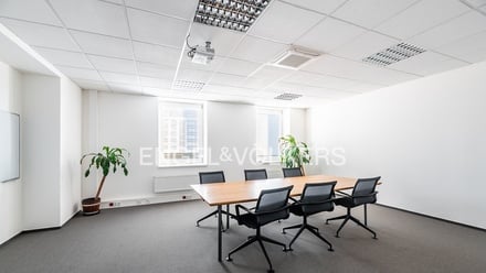 Pronájem kanceláře 1 392 m², Praha - Vysočany