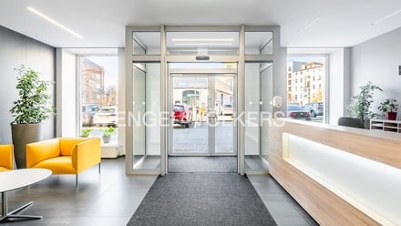 Pronájem kanceláře 1 392 m², Praha - Vysočany