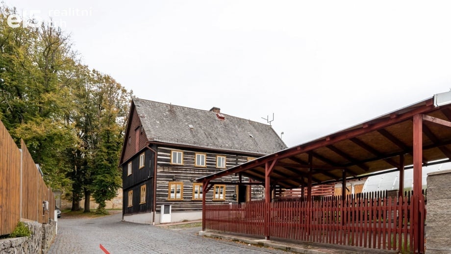 Prodej restaurace 380 m², Žandov