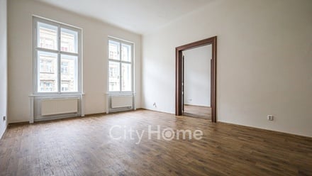Prodej bytu 3+1 139 m², Praha - Malá Strana