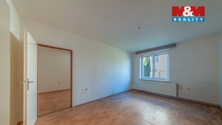 Prodej bytu 3+1 57 m², Melč
