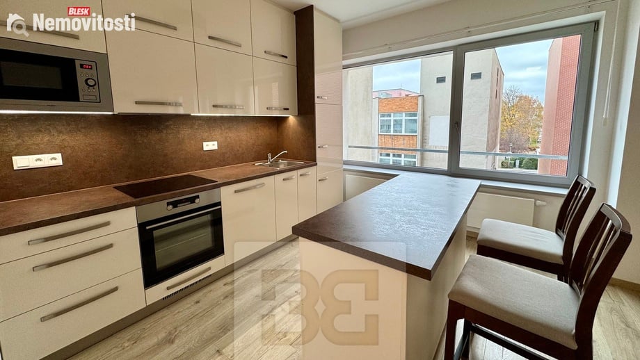 Pronájem bytu 1+kk 44 m², Zlín