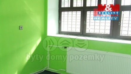 Pronájem obchodního prostoru 116 m², Český Těšín