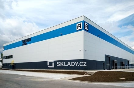 Pronájem skladu 1 400 m², Senec, Slovensko