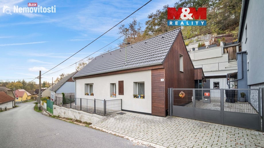 Prodej rodinného domu 80 m², Bavoryně