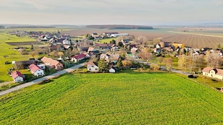Prodej stavebního pozemku 1 900 m², Šaplava