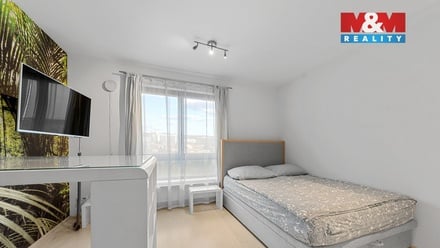 Prodej bytu 1+kk 28 m², Praha 5