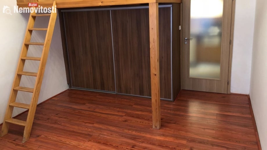 Prodej bytu 1+kk 27 m², Praha 4