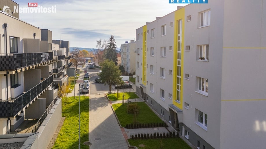 Prodej bytu 3+kk 62 m², Unhošť