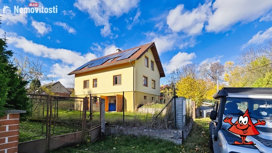 Prodej rodinného domu 240 m², Chotoviny