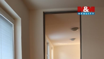 Prodej komerční nemovitosti 300 m², Libiš