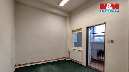 Pronájem kanceláře 12 m², Slušovice