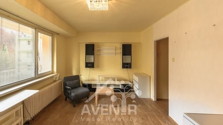 Prodej bytu 1+kk 28 m², Desná II