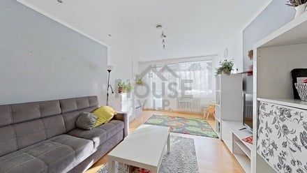 Prodej bytu 3+1 78 m², Praha - Čakovice