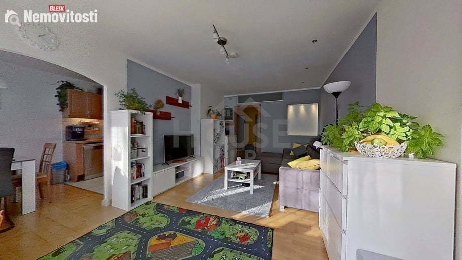 Prodej bytu 3+1 78 m², Praha - Čakovice