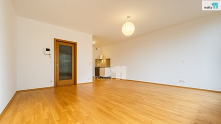 Pronájem bytu 2+kk 57 m², Praha 13