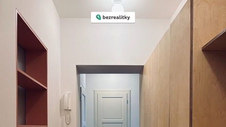 Prodej bytu 3+kk 72 m², Praha - Holešovice