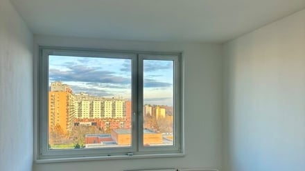 Prodej bytu 4+kk 72 m², Praha 8