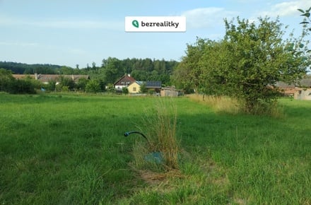 Prodej stavebního pozemku 1 575 m², Střevač