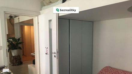 Prodej bytu 2+kk 50 m², Praha 7