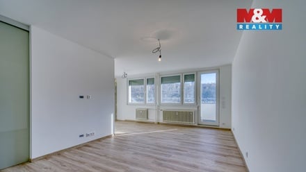 Pronájem bytu 3+kk 65 m², Praha 8