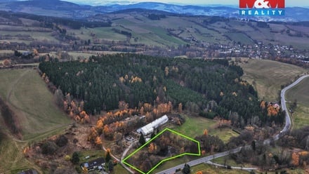 Prodej stavebního pozemku 4 338 m², Věcov