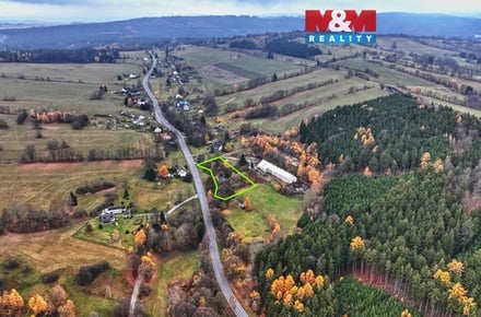 Prodej stavebního pozemku 4 338 m², Věcov