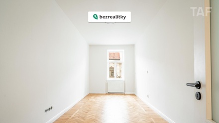 Prodej bytu 2+kk 45 m², Praha 5