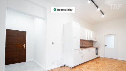 Prodej bytu 2+kk 45 m², Praha 5
