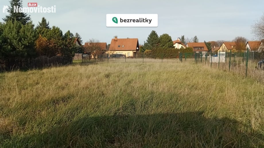 Prodej stavebního pozemku 641 m², Praha - Křeslice