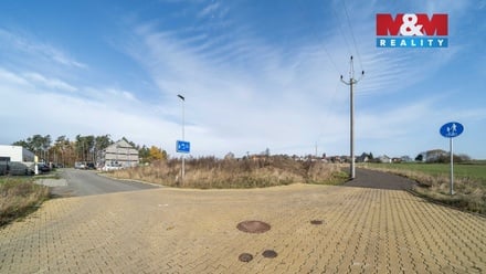 Prodej stavebního pozemku 696 m², Břasy