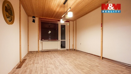 Prodej bytu 3+1 71 m², Třebom