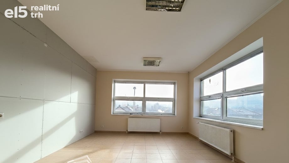 Pronájem komerční nemovitosti 22 m², Plzeň - Doubravka