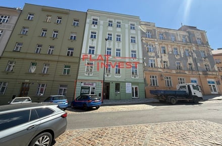 Pronájem obchodního prostoru 28 m², Praha - Nusle