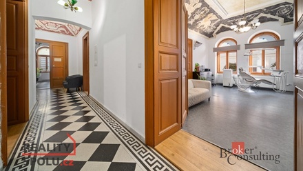 Prodej ordinace 134 m², Hradec Králové