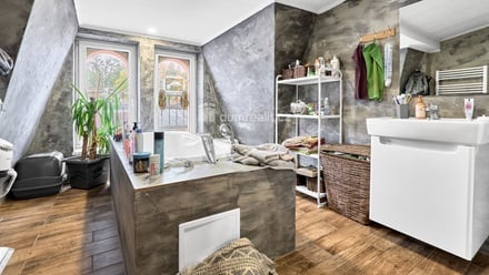 Prodej činžovního domu 980 m², Karlovy Vary