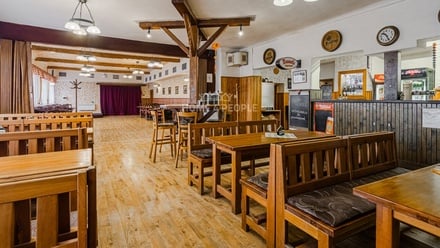 Prodej restaurace 700 m², Karlovy Vary