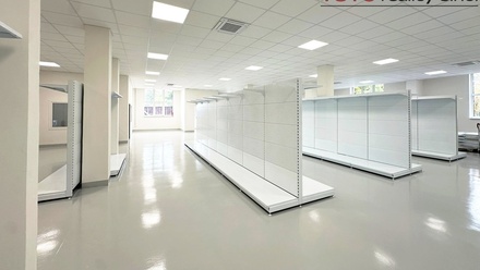 Pronájem obchodního prostoru 404 m², Jaroměř