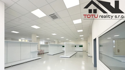 Pronájem kanceláře 194 m², Jaroměř