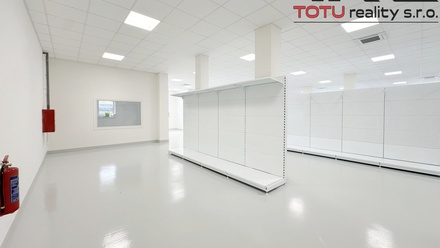 Pronájem kanceláře 194 m², Jaroměř