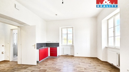 Pronájem bytu 1+kk 31 m², Studeněves