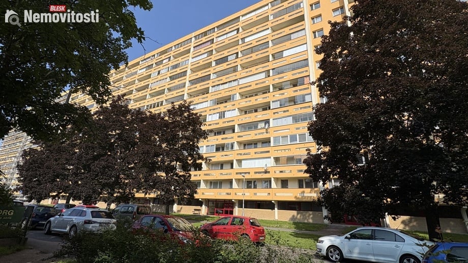 Pronájem bytu 3+1 75 m², Hradec Králové